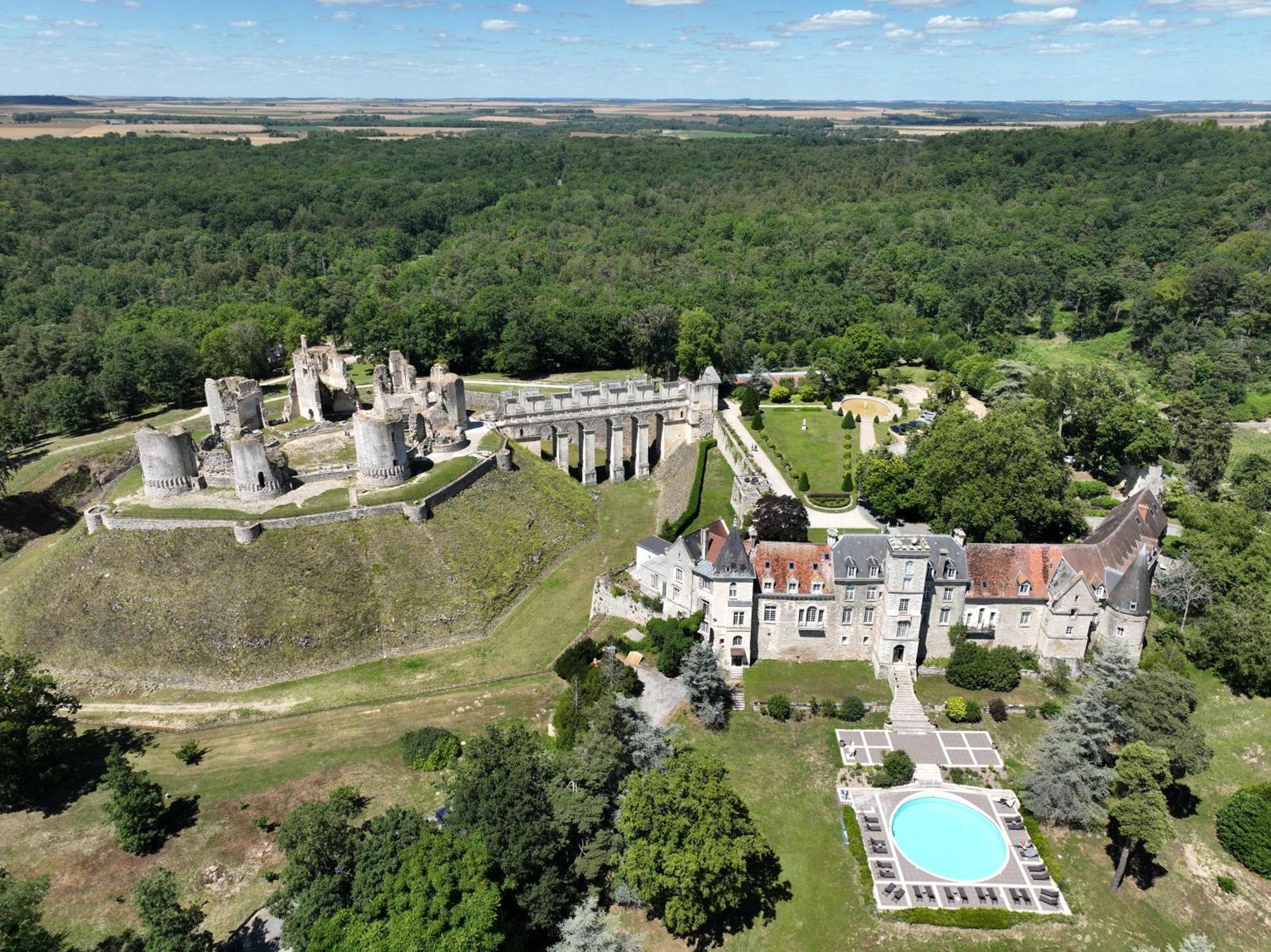 Chateau De Fere Ngoại thất bức ảnh